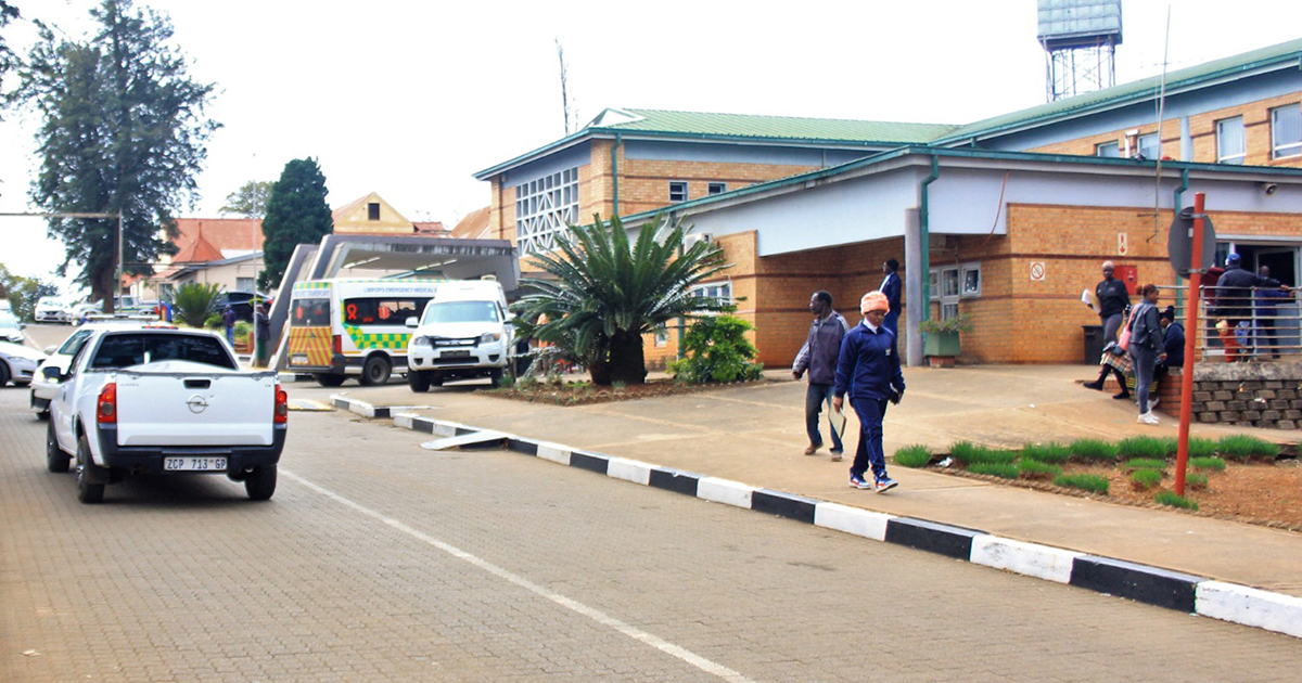 Keep politics out of hospital security jobs, warns Health Department