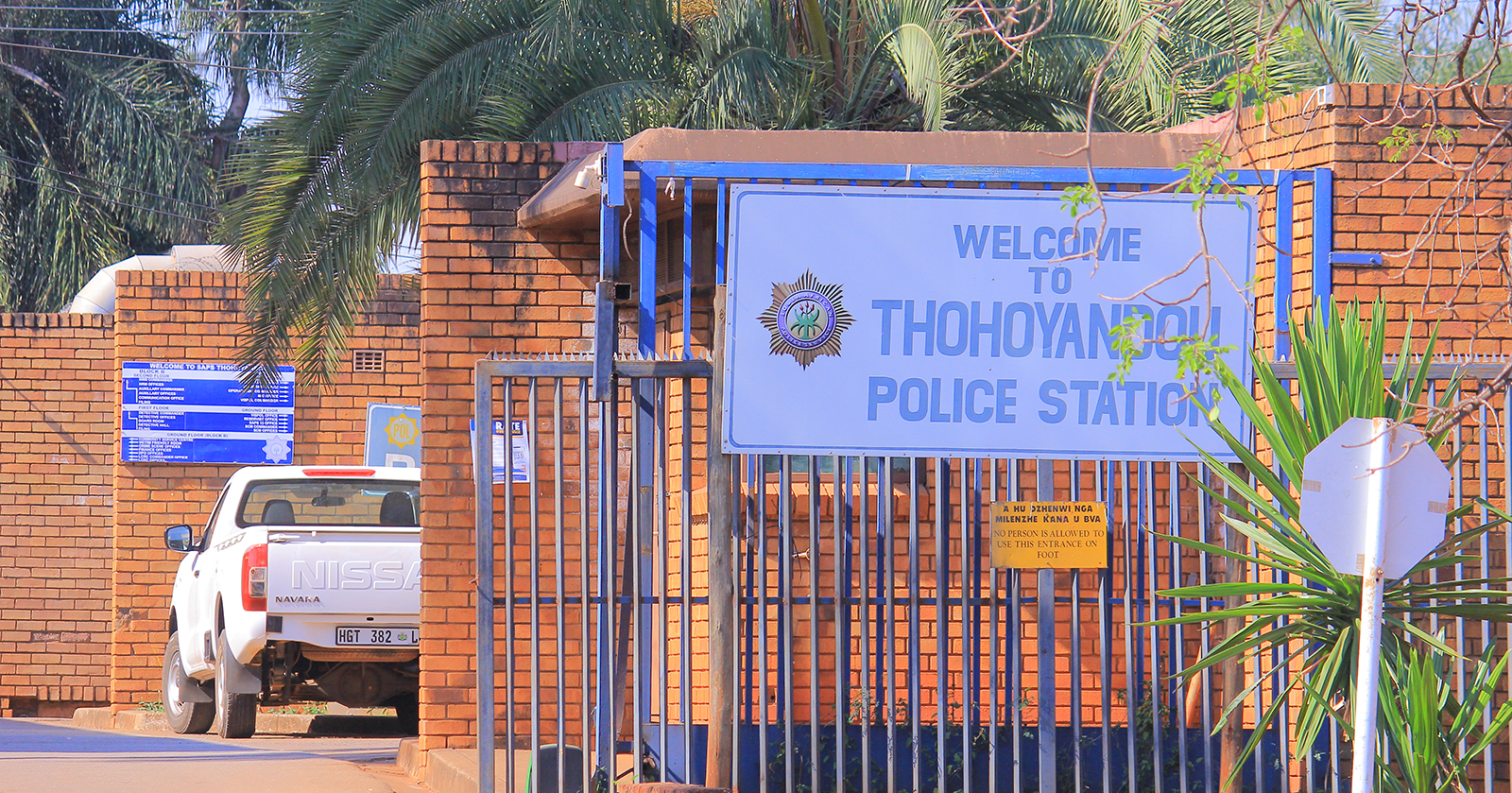 Dovheni mob attack leaves suspected intruder dead