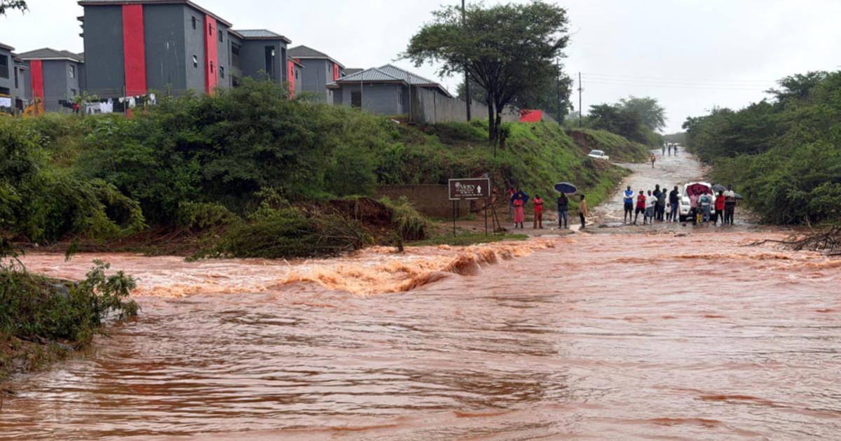 Floods cut off Limpopo learners and Univen students