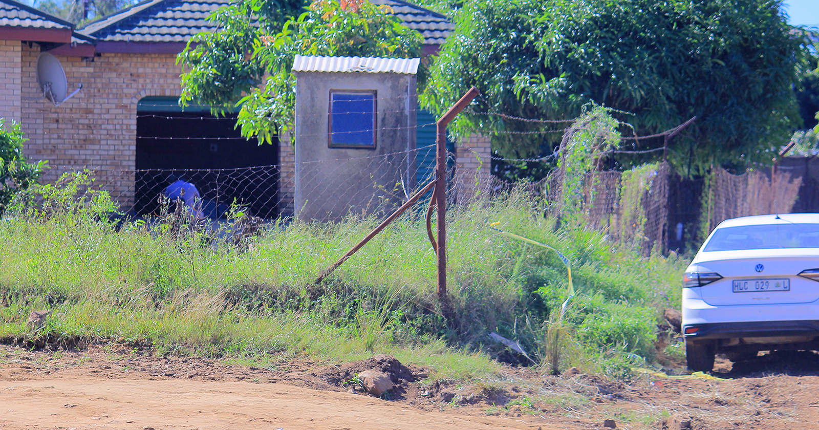 Bungeni man dies after touching live electrical cable