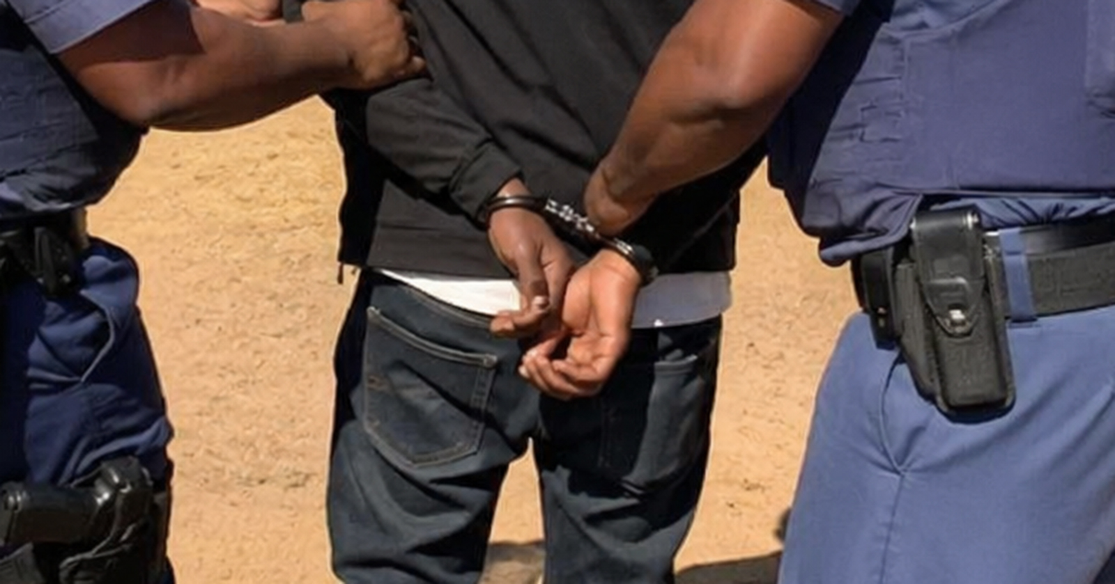 Hawks swoop on alleged drug activity in Waterval