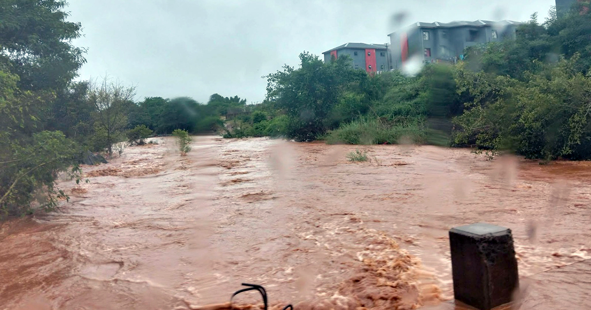 Flooded roads and broken bridges put Vhembe residents at risk