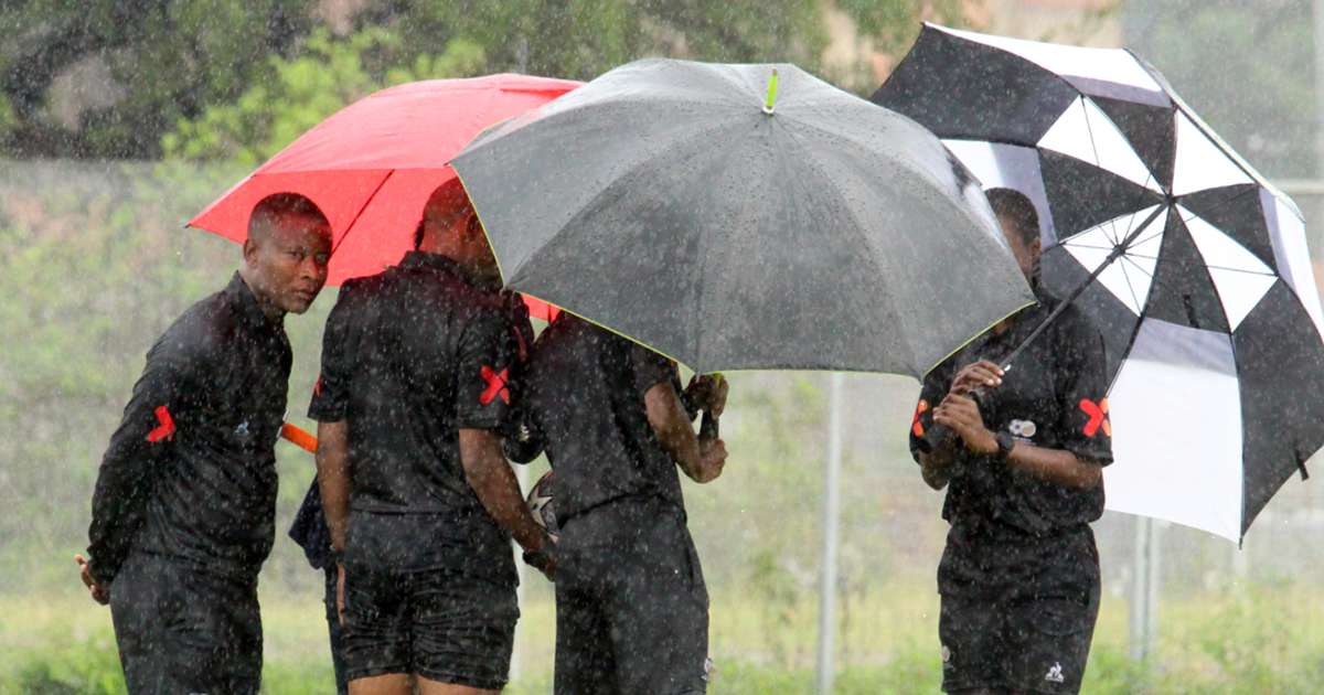 Rain puts a damper on Wanderers and Gomora United encounter