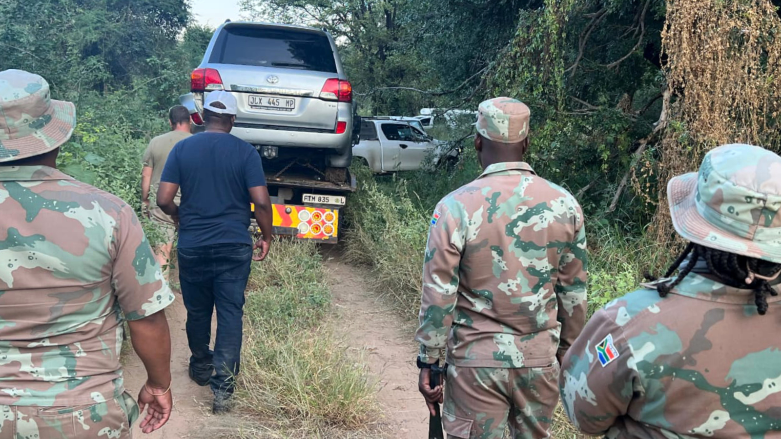 Border shootout as suspects flee into Zimbabwe after car chase