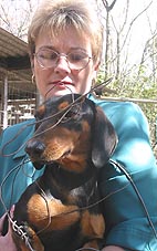 Little dog escapes wire snare death