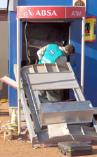 Robbers attack ATM at Hamakhuvha