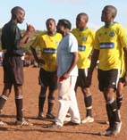 Cafu steers Liverpool to home victory
