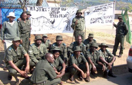 Wardens unite in fight against rhino poachers