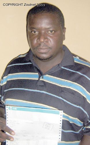 “Police helped inmates to rob me of my cellphone and money”