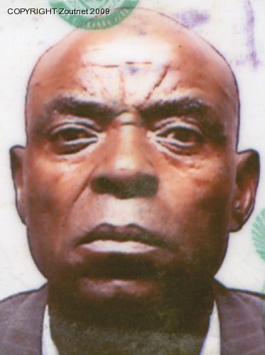 Obsessed lover chops girlfriend´s father to death, then hangs himself