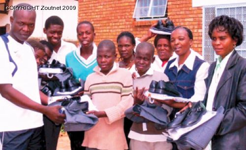 Police officer opens his heart to disadvantaged learners
