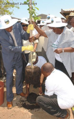 Joint effort to clean up international border