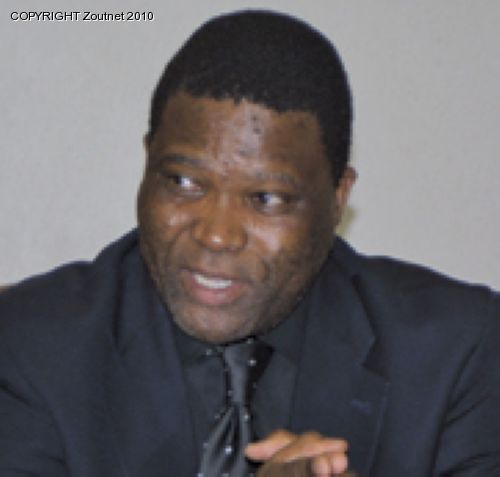 Education Department employs 600 Zim teachers
