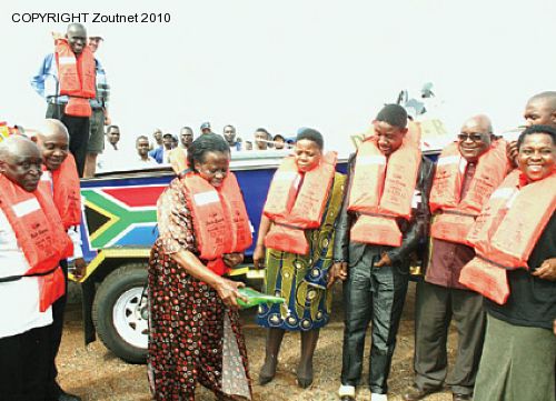 Deputy Minister warns against net fishing
