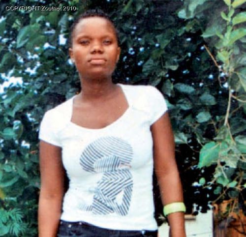 Man chopped girlfriend to death, then hangs himself