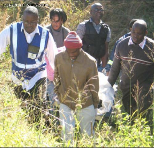 Suspect dies in roadside shoot-out