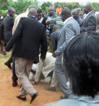Chaos erupts at funeral service