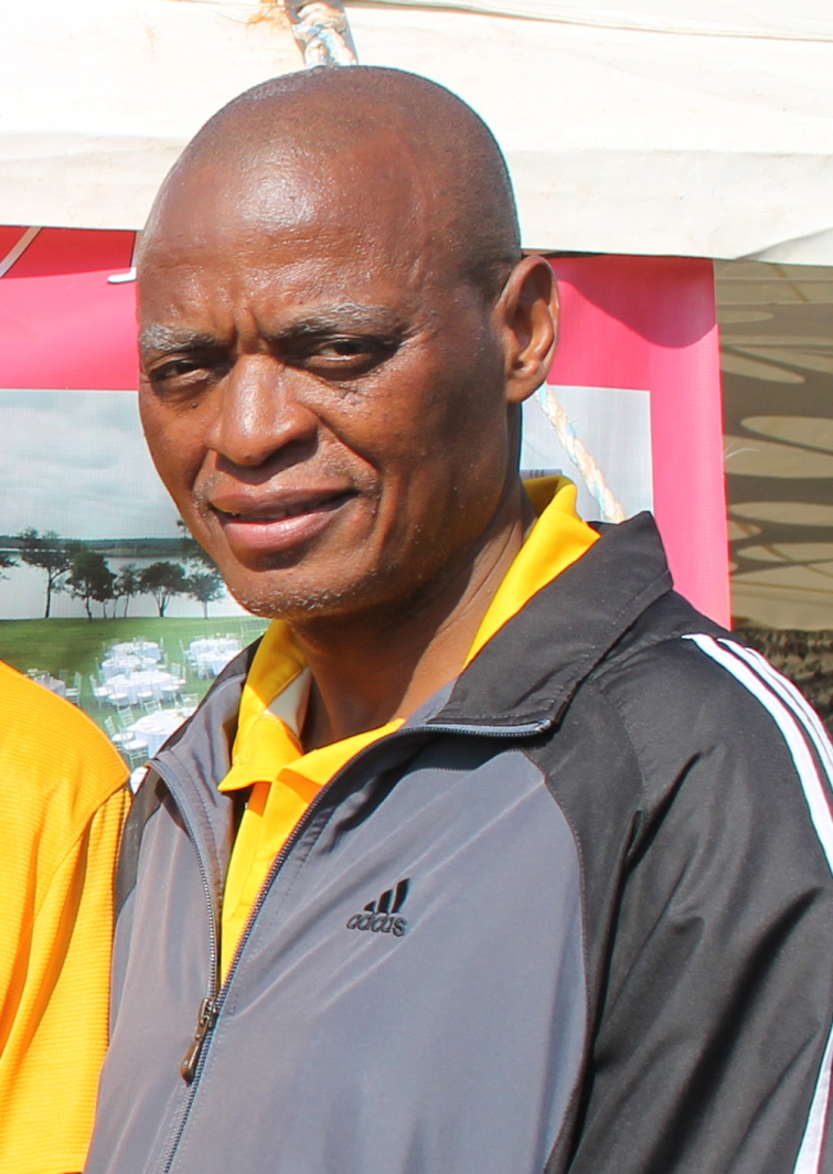 Fans accuse Mdaka of failing to honour agreement