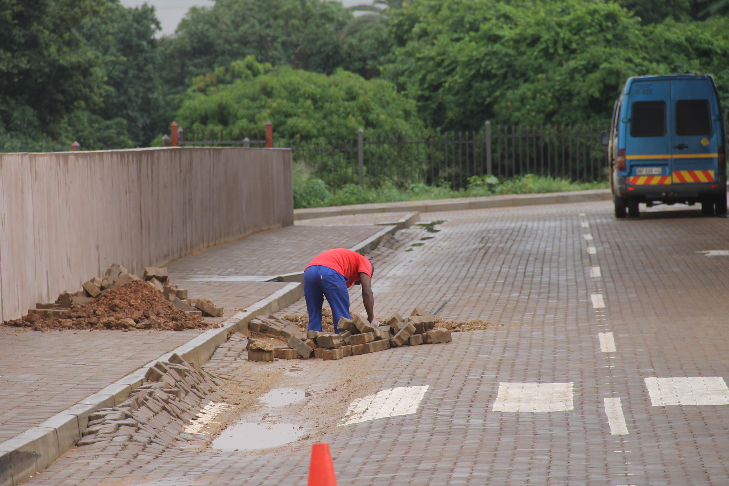 New R44m Sibasa taxi rank a ticking time bomb?