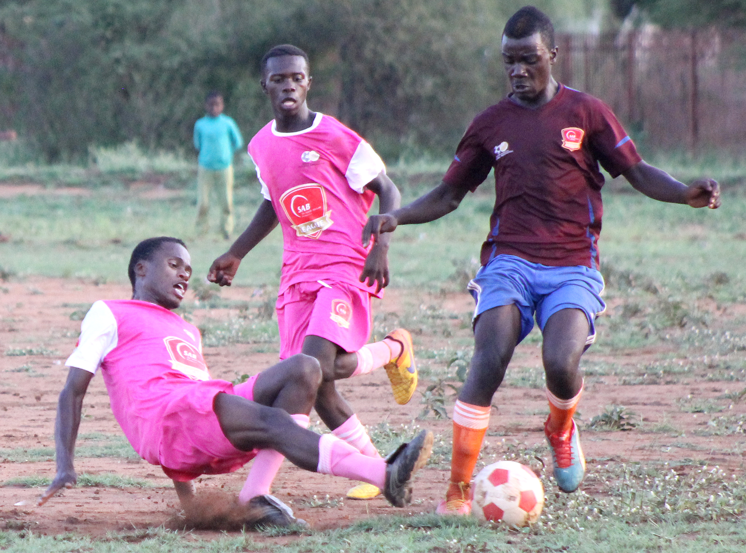 Tshiozwi Dynamos hammer Stone Breakers