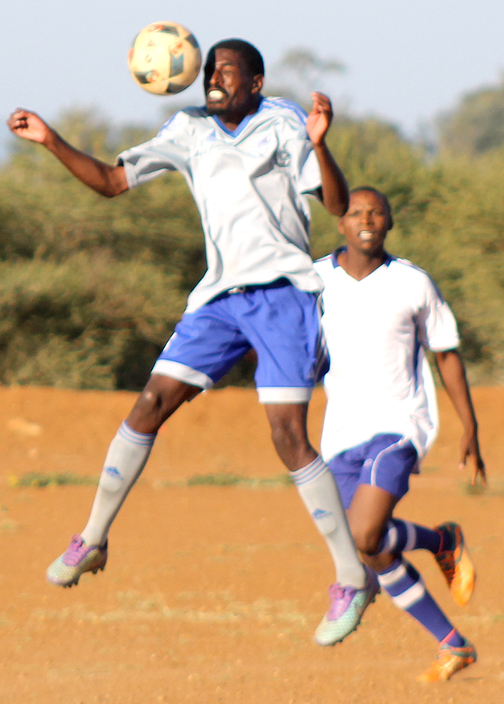 Relaxed 2-0 victory for Madritas FC