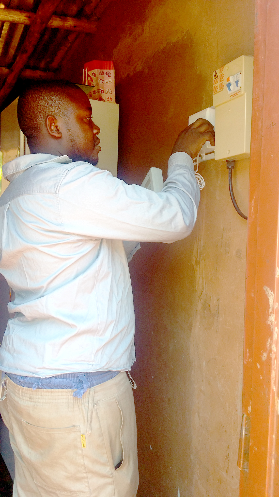 Electricity provided for 134 houses at Maelula village