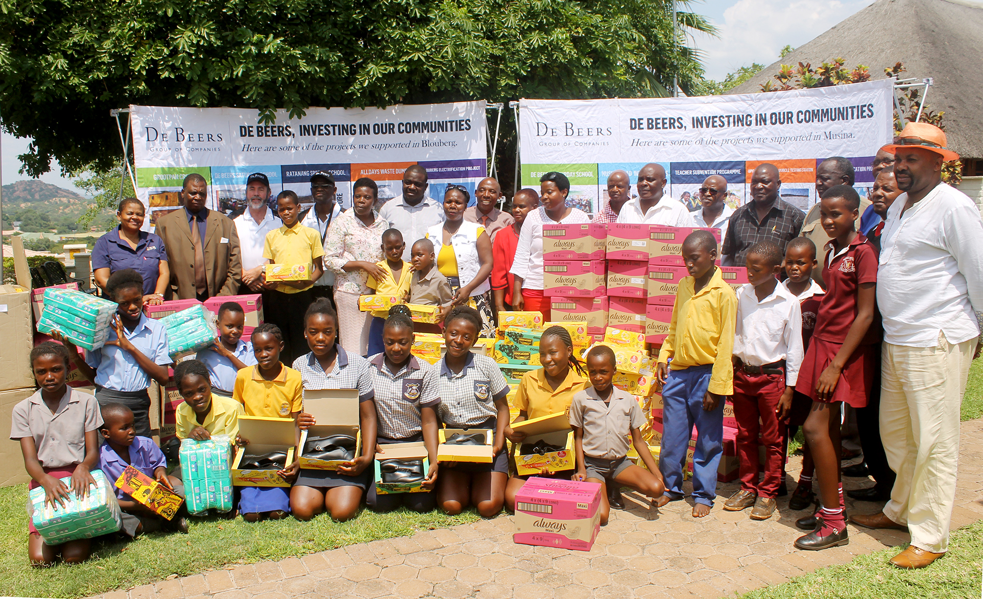 Venetia donates R50 000 for disadvantaged pupils