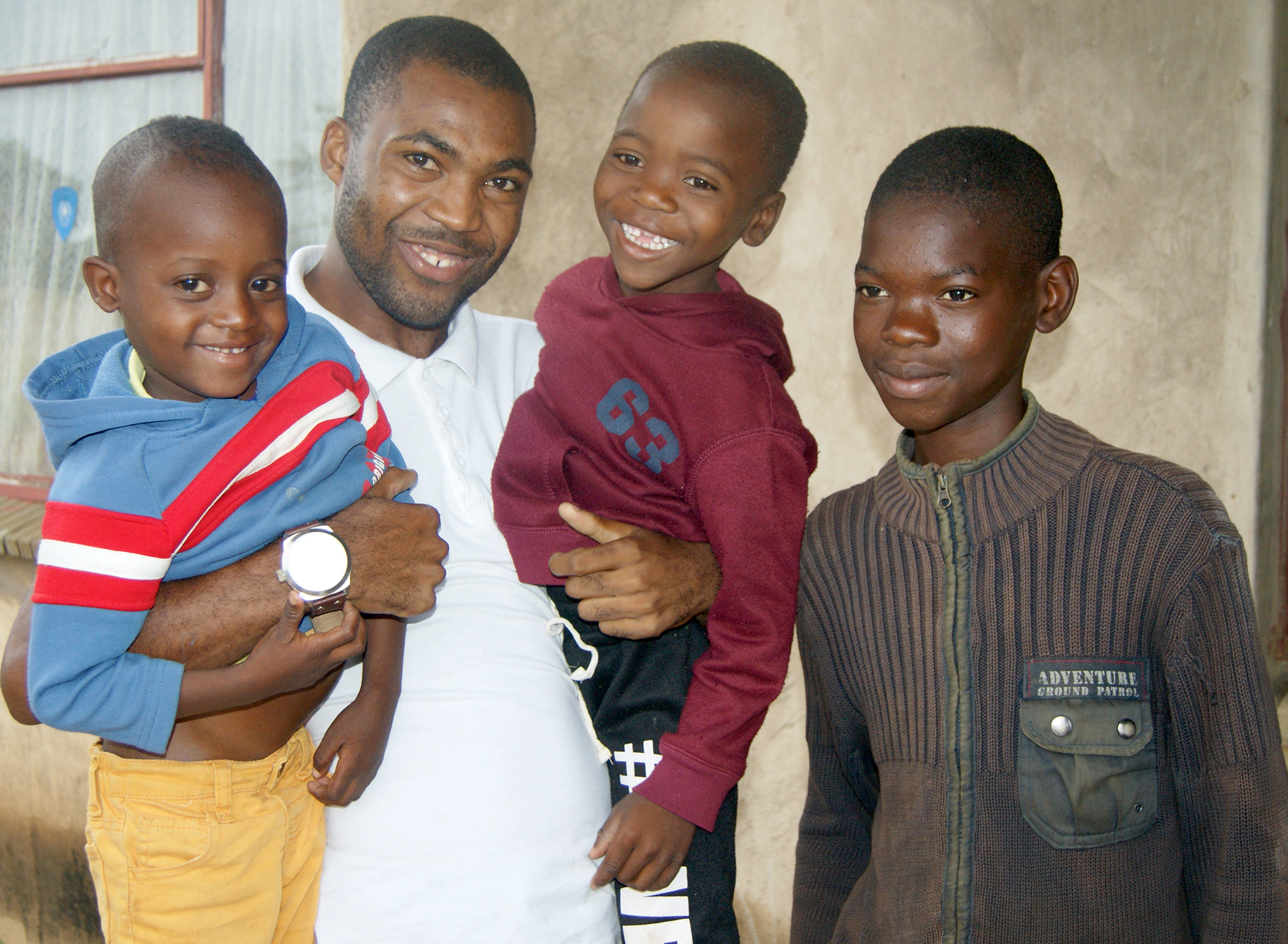 Tikvha extends help to Macuvedze orphans