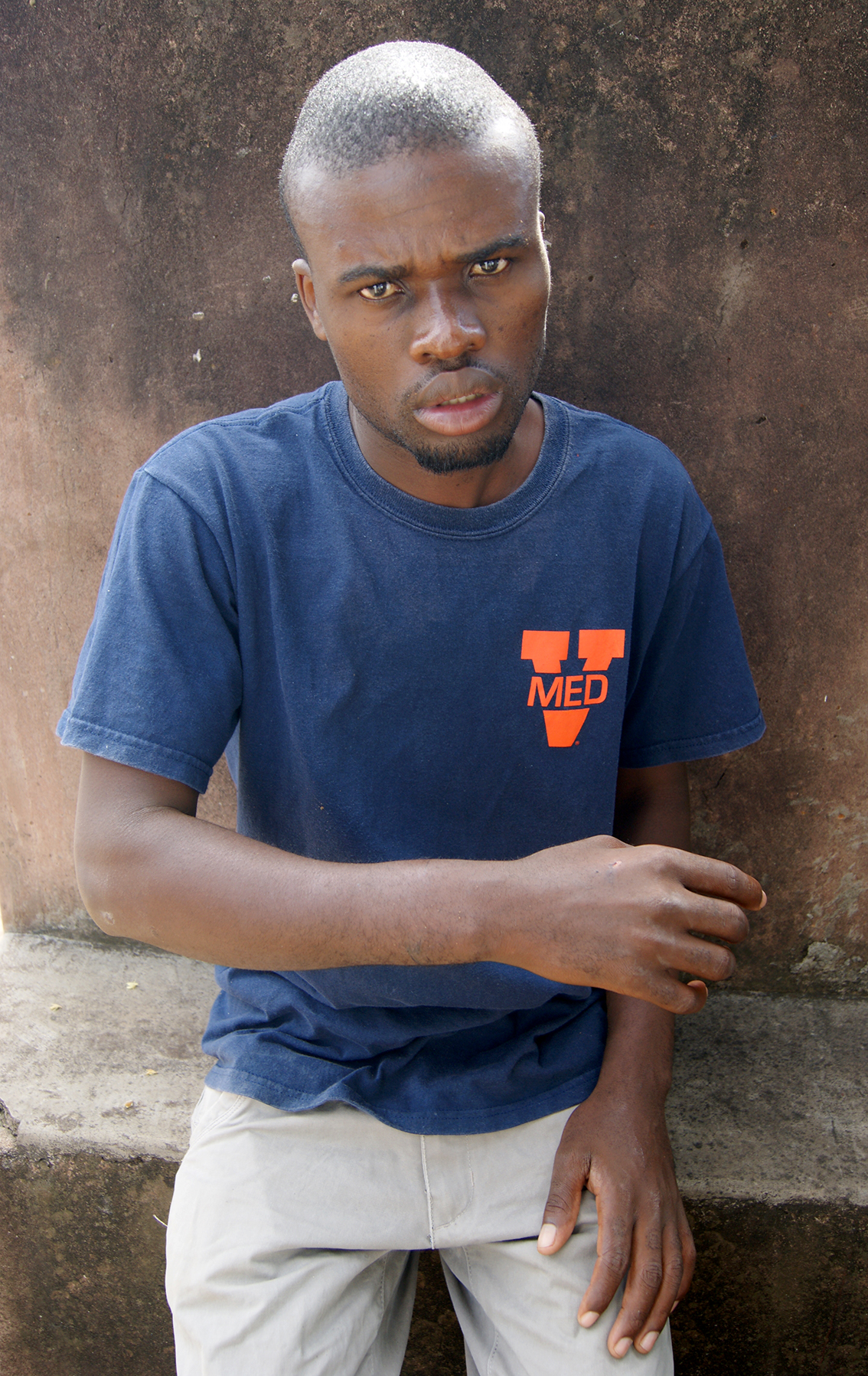 Zim man claims he was beaten by police officer