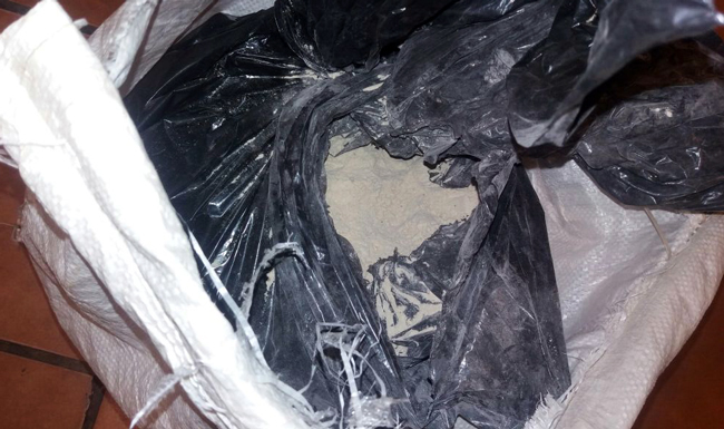 Police intercept large drug shipment at border