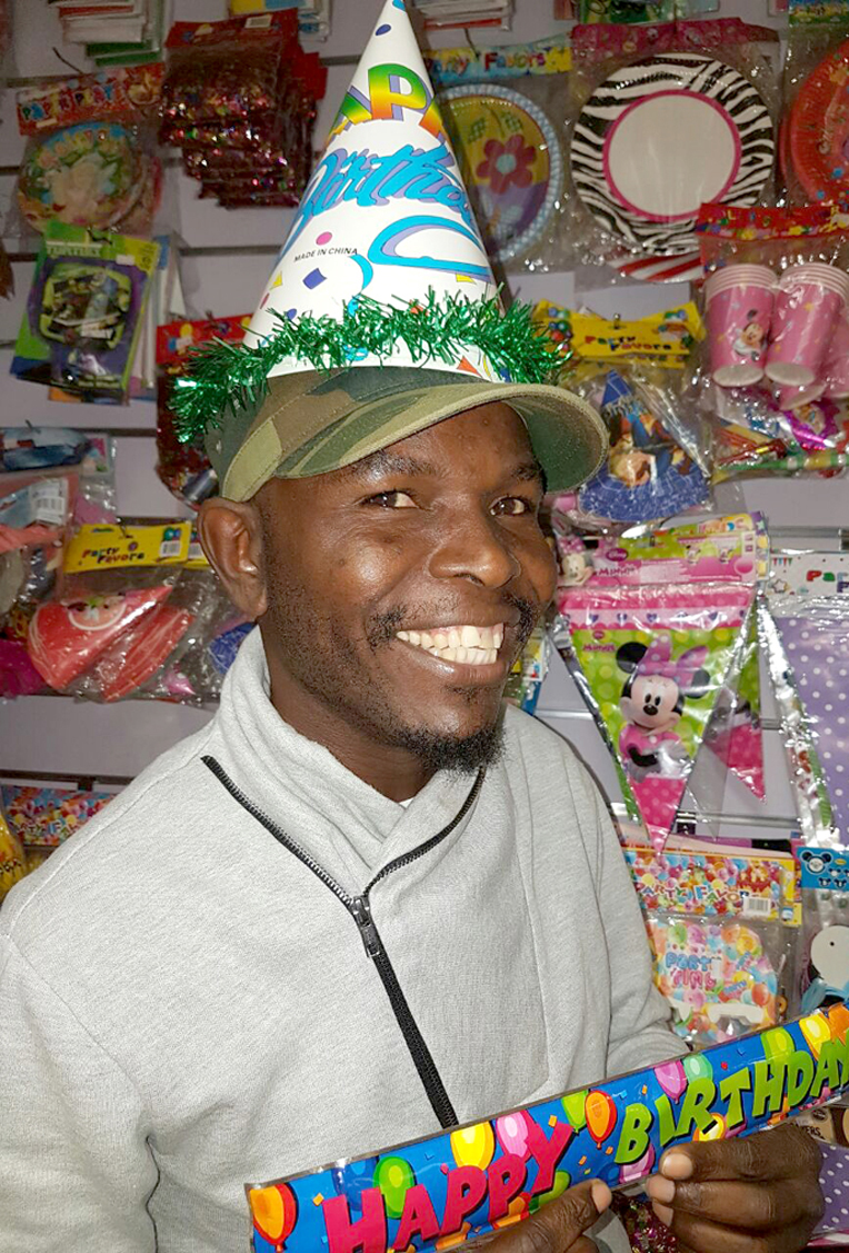 Birthday bash for Khakhathi