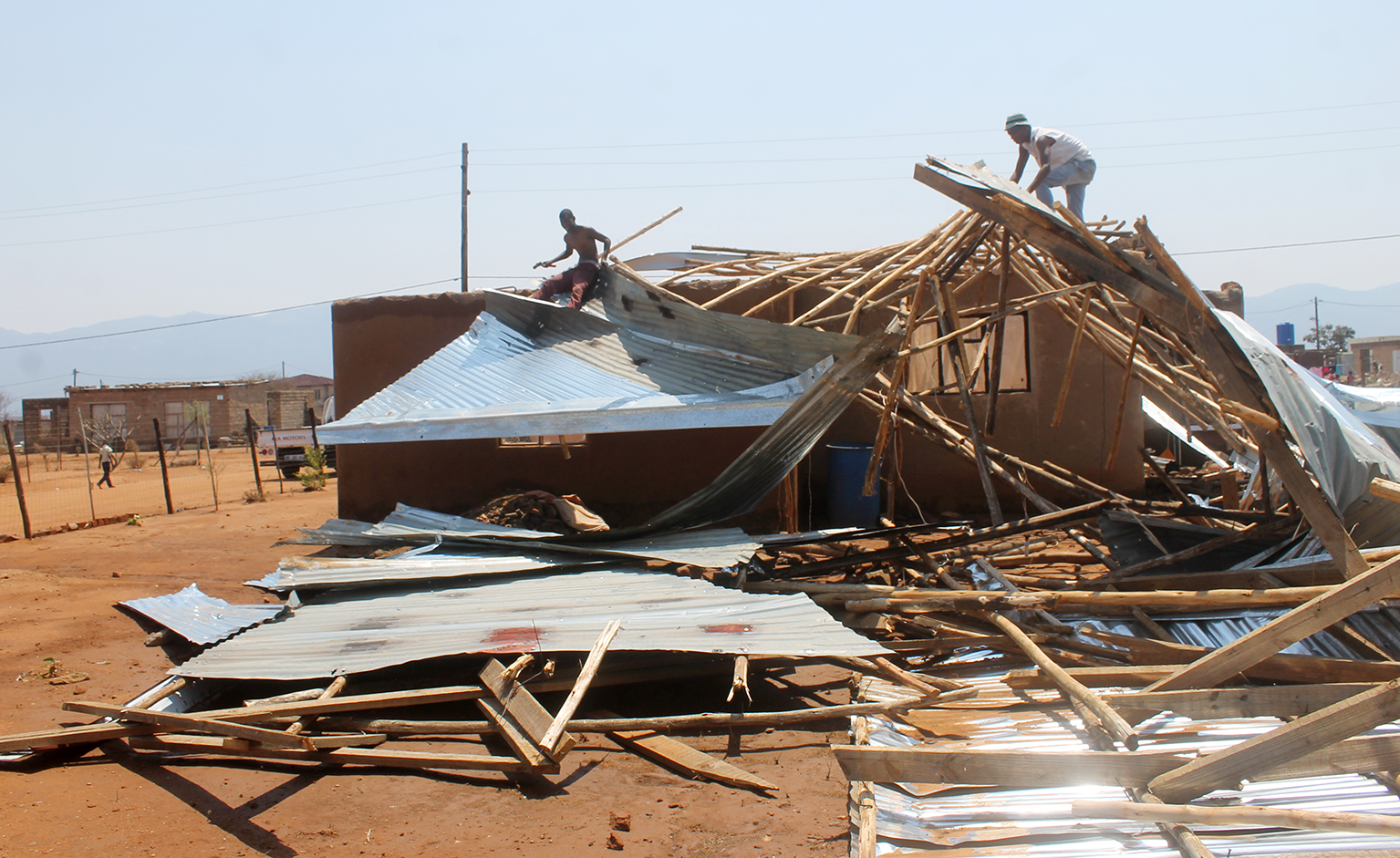 Mother nature wreaks havoc in Sinthumule