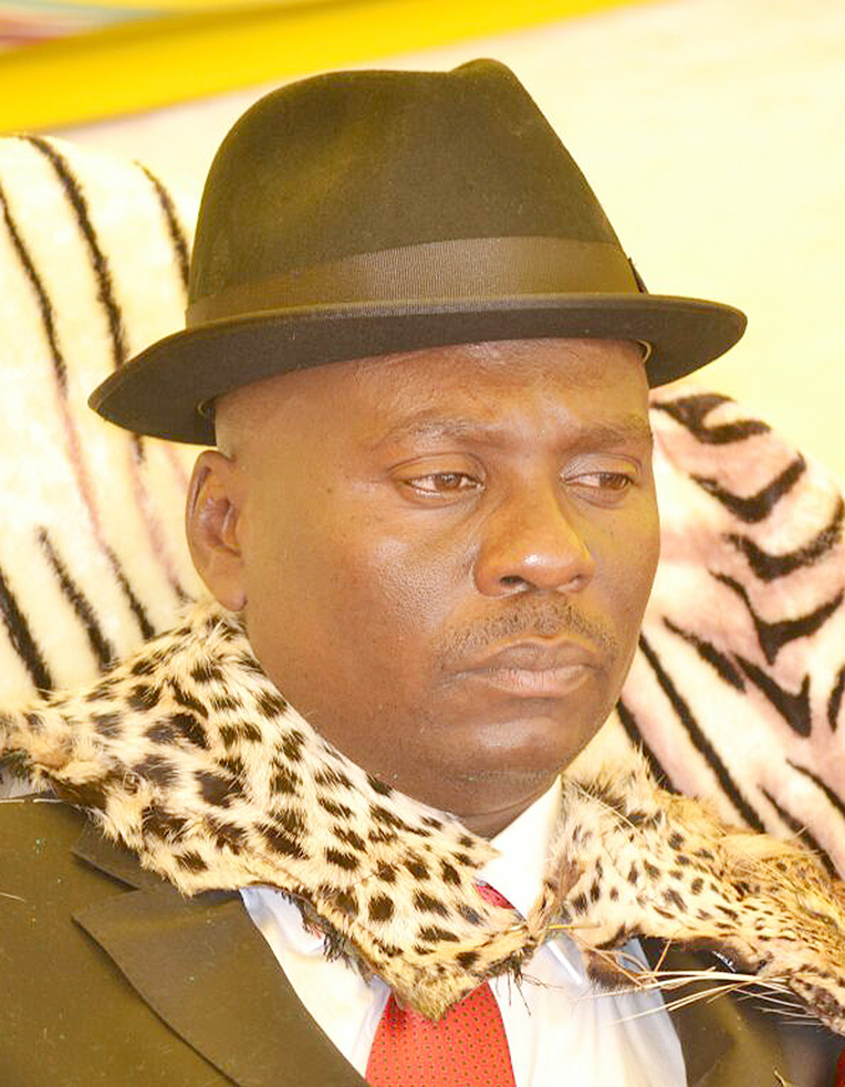 Politician inaugurated as the new chief