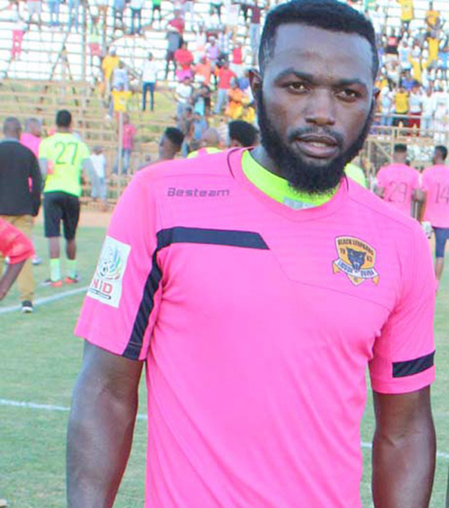 Leopards maul Real Kings
