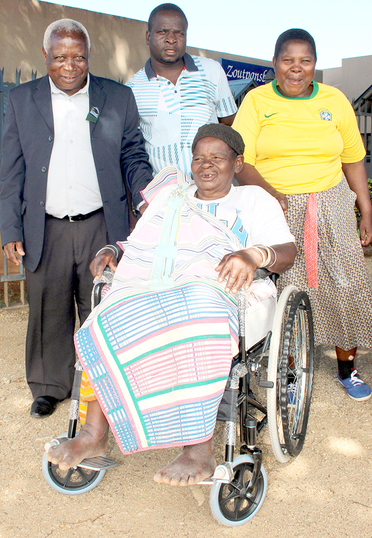 After 25 years of suffering a wheelchair is donated