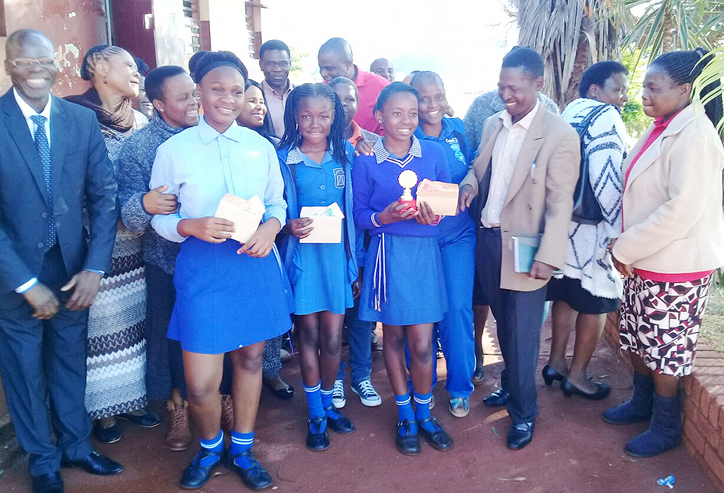 Passionate councilor rewards learners
