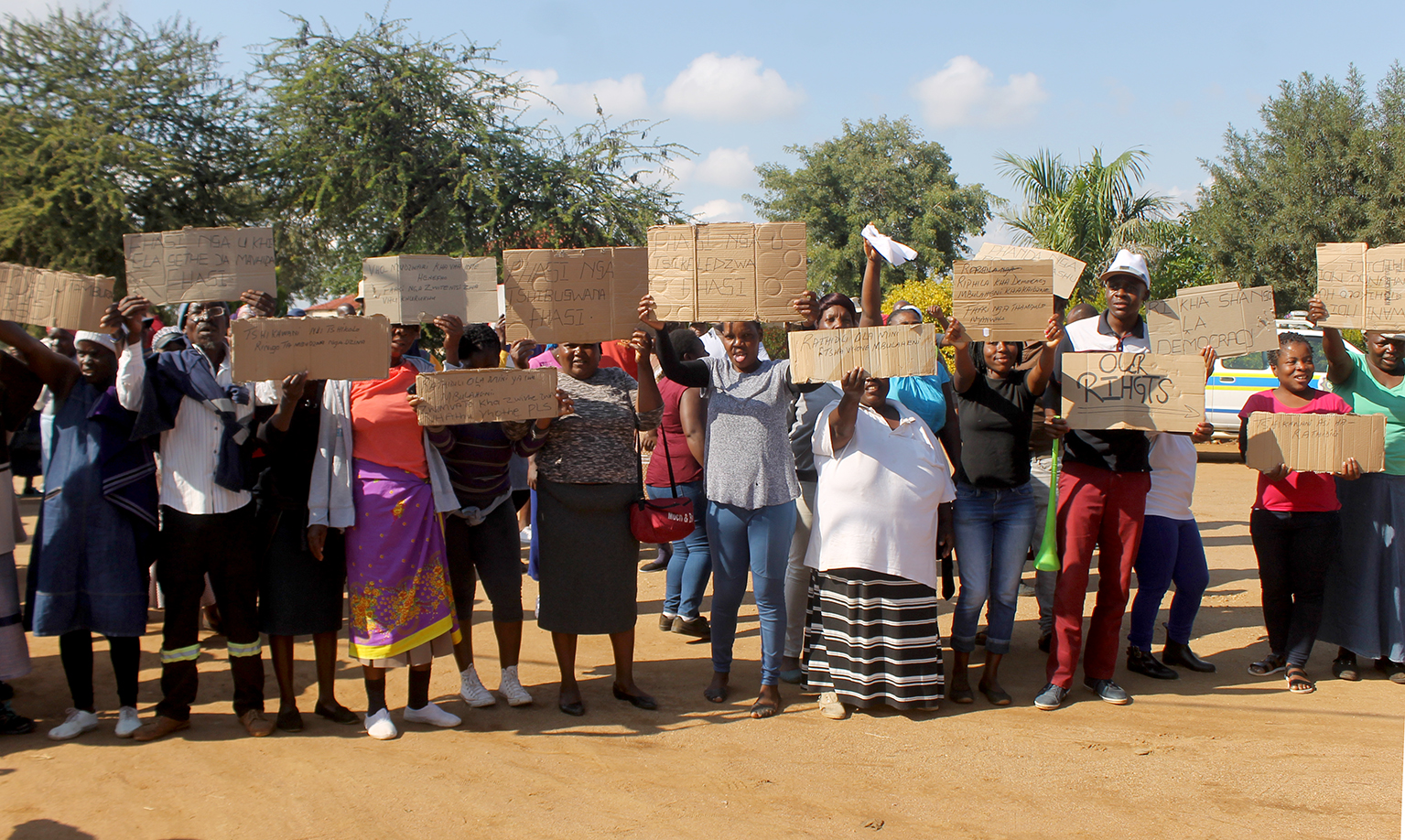 Residents at loggerheads with chief