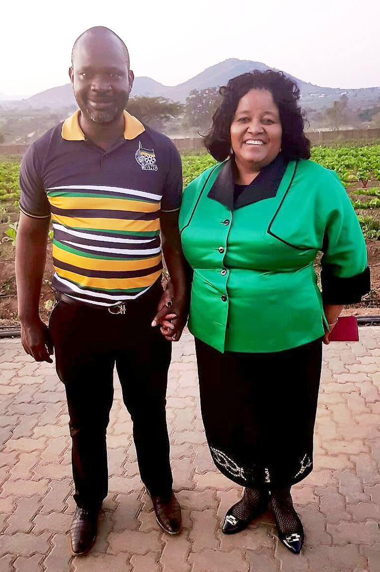 Molewa pays surprise visit to Matsila projects