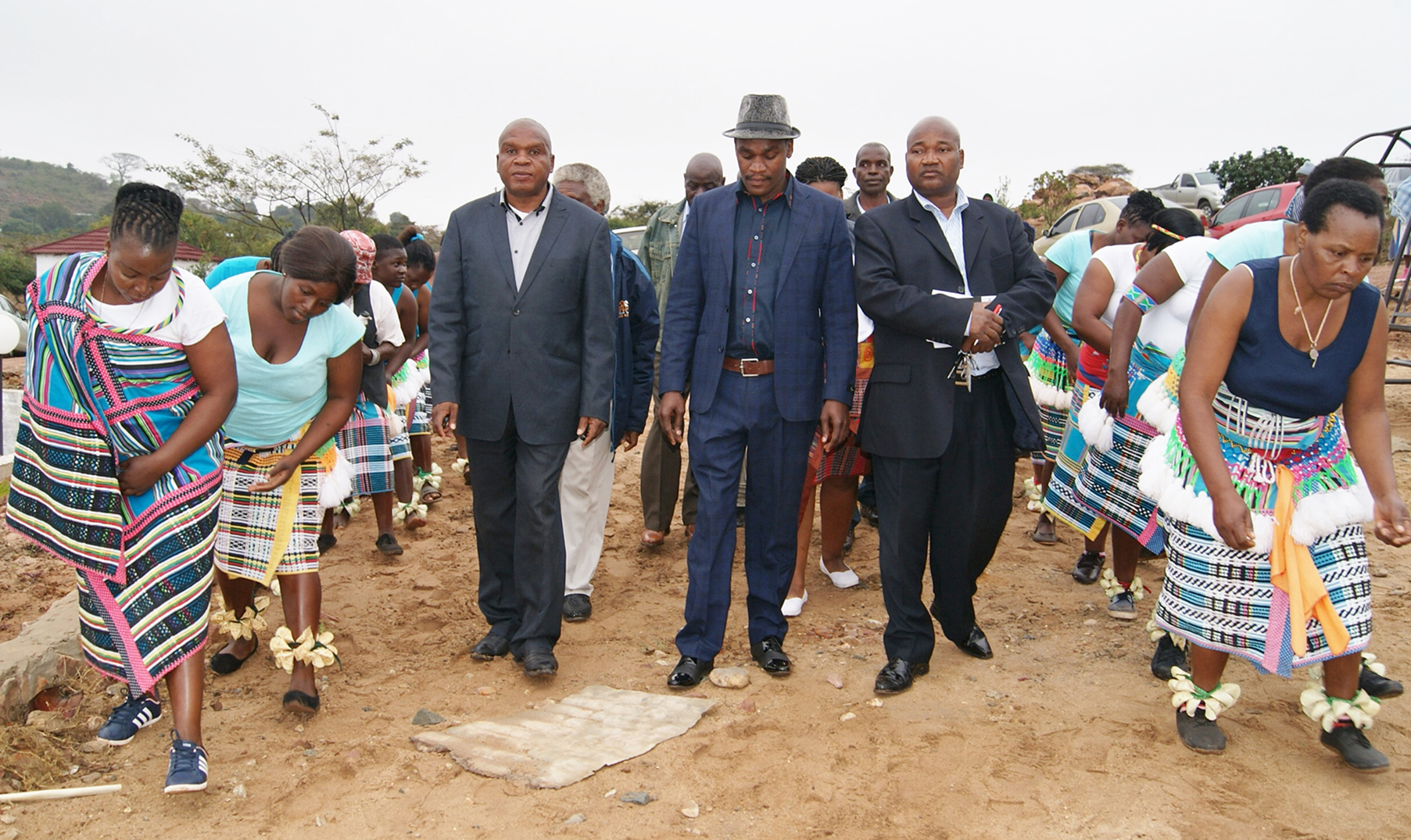 Praise to first women farmers