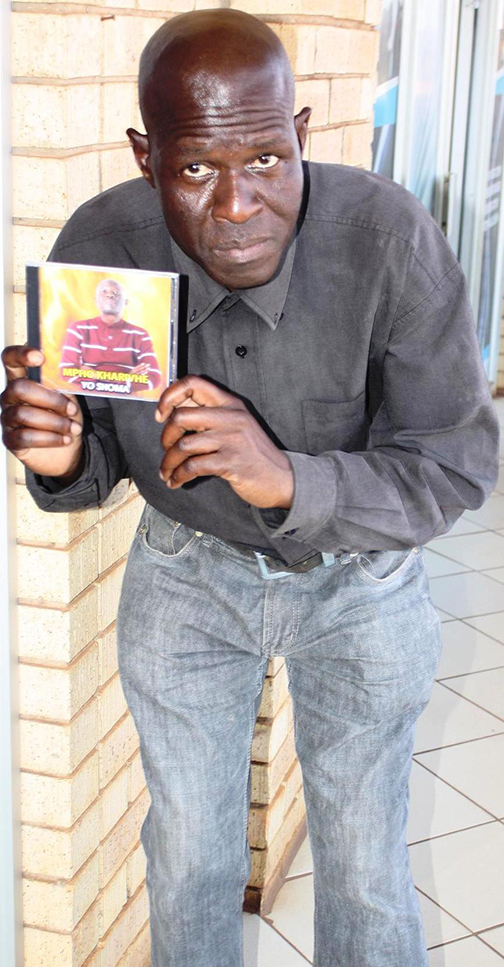 Mpho Kharivhe releases new CD