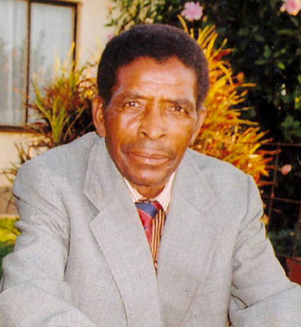 Well known sculptor dies