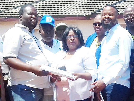 Electricity for Madombidzha and Tshiozwi residents