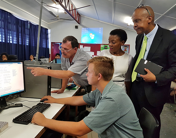 “E-classrooms” now at Eric Louw