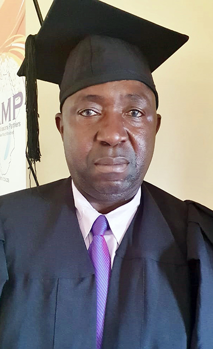 Traffic cop receives degree in theology