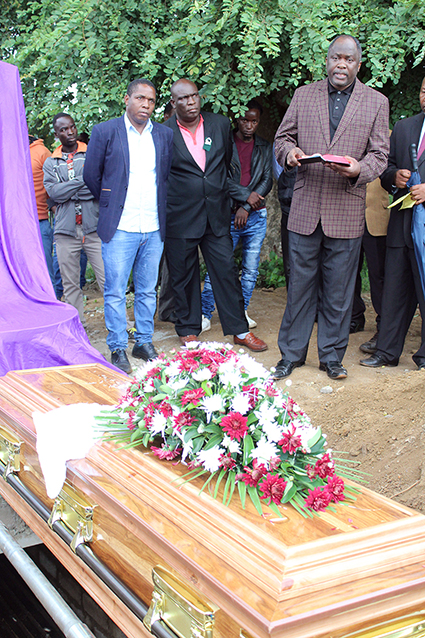 Well-known traditional  healer Makondo laid to rest