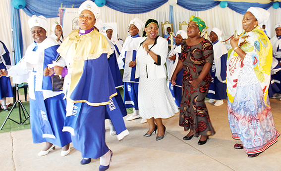 Church leader warns against fake prophets
