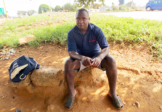 Zimbabweans leave after xenophobic attacks in Vuwani