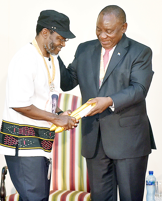 Tsedu and Chaka Chaka awarded Order of Ikhamanga