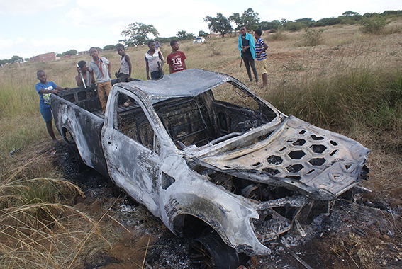 Alleged criminal's bakkie set alight
