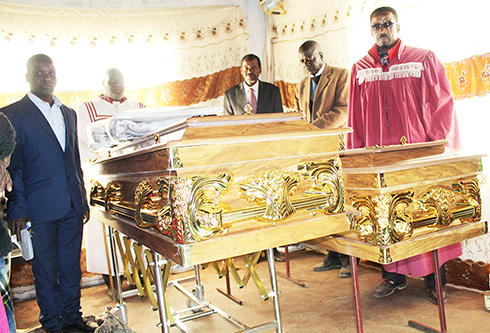 Two gogos who died in fire buried